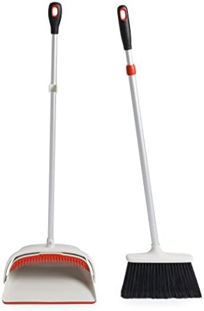 OXO Good Grips Large Sweep Set with Extendable Broom,8.5" - 12"